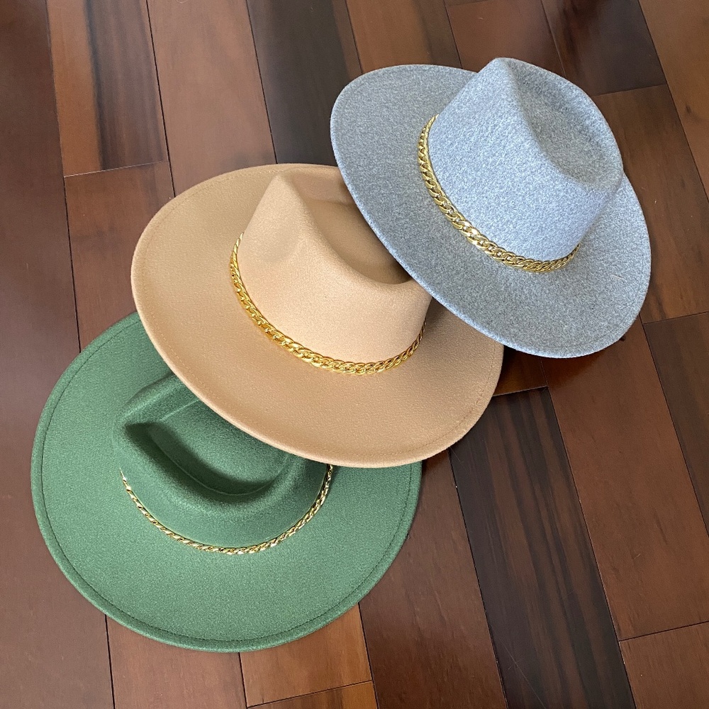 88 - SET OF THREE HATS - Picture 1 of 12